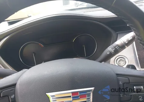 2019 Cadillac Xt4 Premium Luxury z USA, uszkodzony, nr VIN 1GYFZCR42KF204638